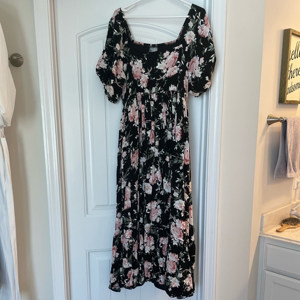 ARULA Black Floral Dress